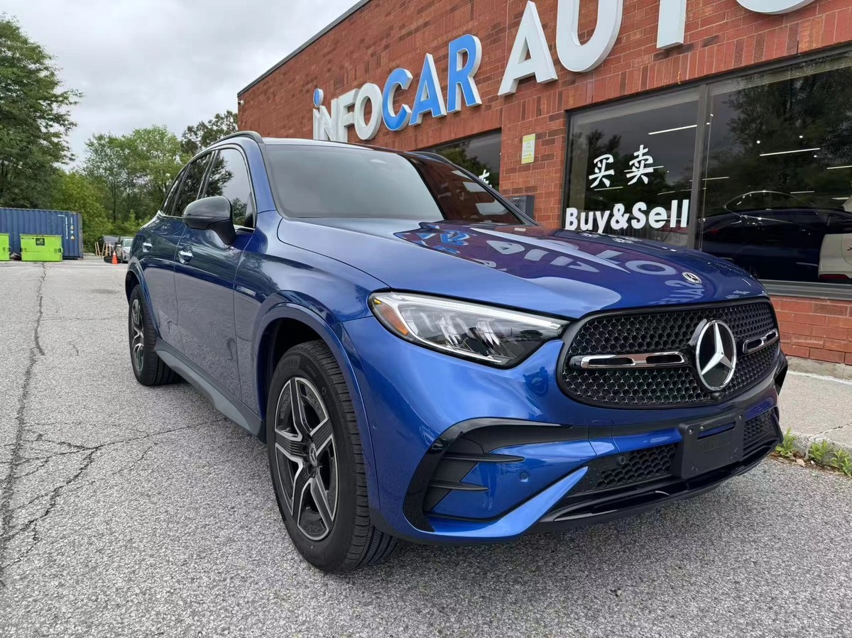 2024 Mercedes-Benz GLC 300