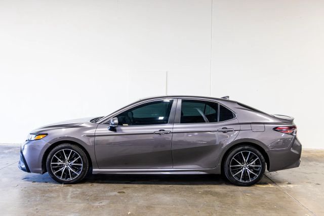 2022 Toyota Camry SE Sedan 4D - For Sale64021046193793121