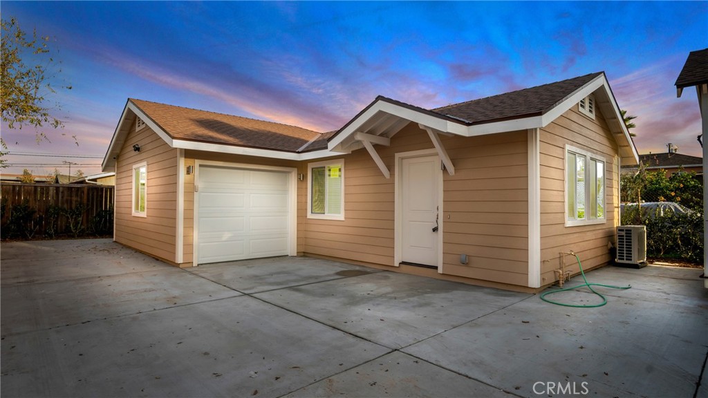 940 Gonzales B Placentia CA, 9287064099902081923122