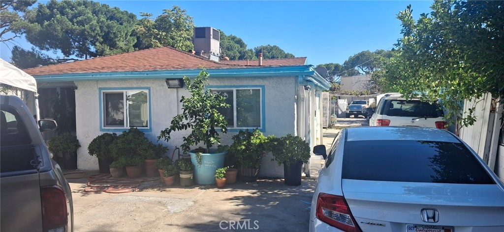 10712 Sherman Sun Valley CA, 9135264132280055299120