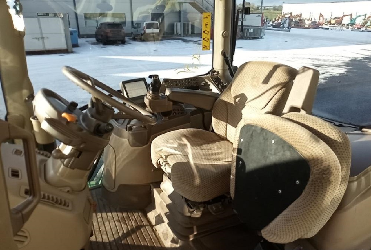 Tractor John Deere 6145R usado de 2016 en venta5647821346295193610