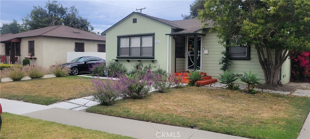 1530 E 124th Street, Los Angeles CA, 9005963644921133059121
