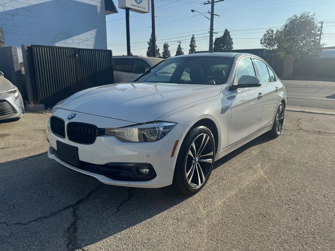 2018 BMW 3 SERIES64035713628801120
