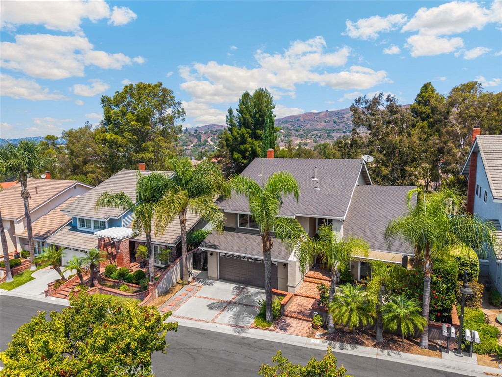 1331 E Century Drive, Orange CA, 9286663701658267777120