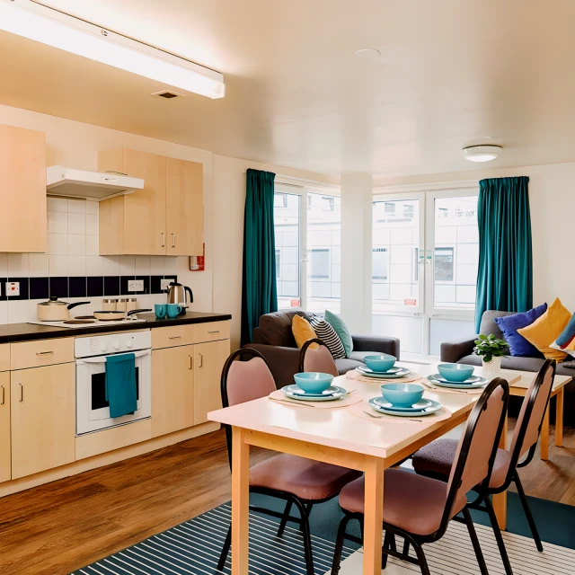 residence near Burley St64156131942401123