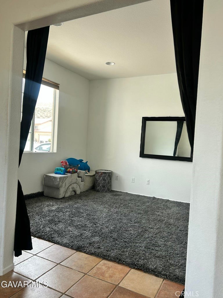 40219 Peonza Lane Palmdale CA, 9355163635546743297122
