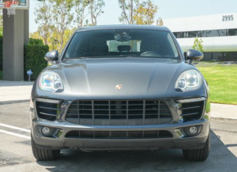 2018 PORSCHE MACAN SPORT UTILITY 4D63615146339713121