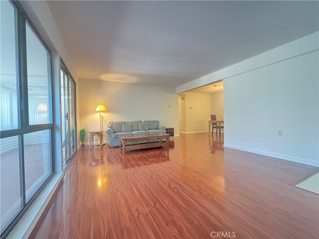 2070 Via Mariposa E, Laguna Woods CA, 9263763656638249985121