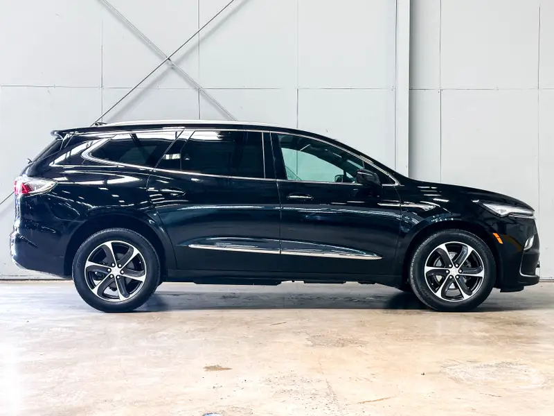 2022 Buick Enclave63544393507201123