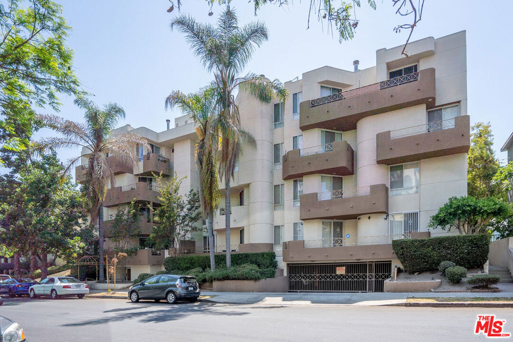 333 Westminster Avenue 304 Los Angeles CA, 9002064089946526338120