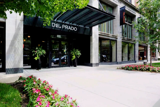 The Del Prado63668150792067122