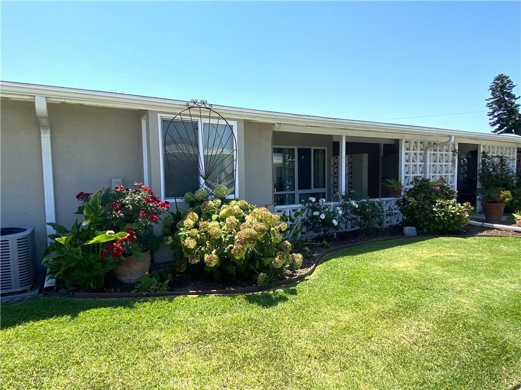 13962 El Dorado Dr., M2-60I Seal Beach CA, 9074064130697063811122