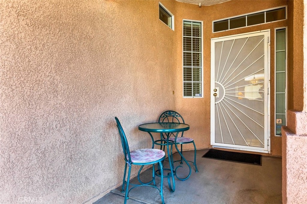 26658 China, Menifee CA, 9258564099563770371122