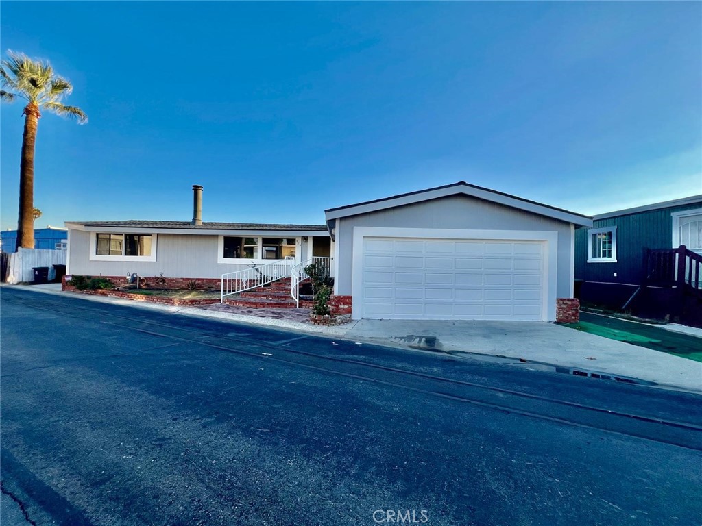 320 N Park Vista Street 179 Anaheim CA, 9280664101043384961120