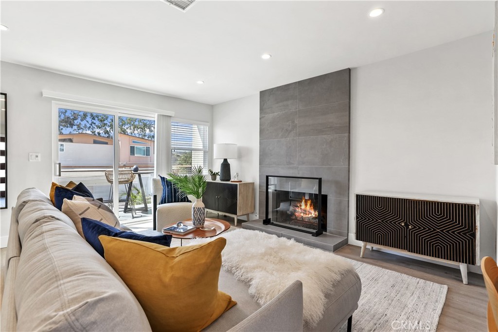 444 Seaward Corona Del Mar CA, 9262564100175650435120