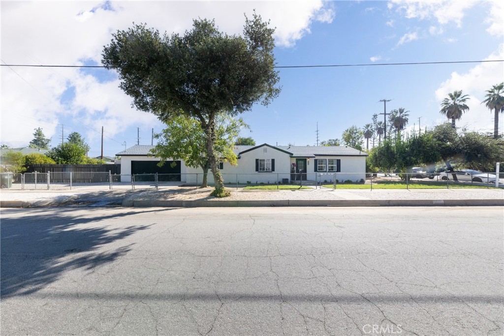 804 Tribune Street, Redlands CA, 9237463865905756163121