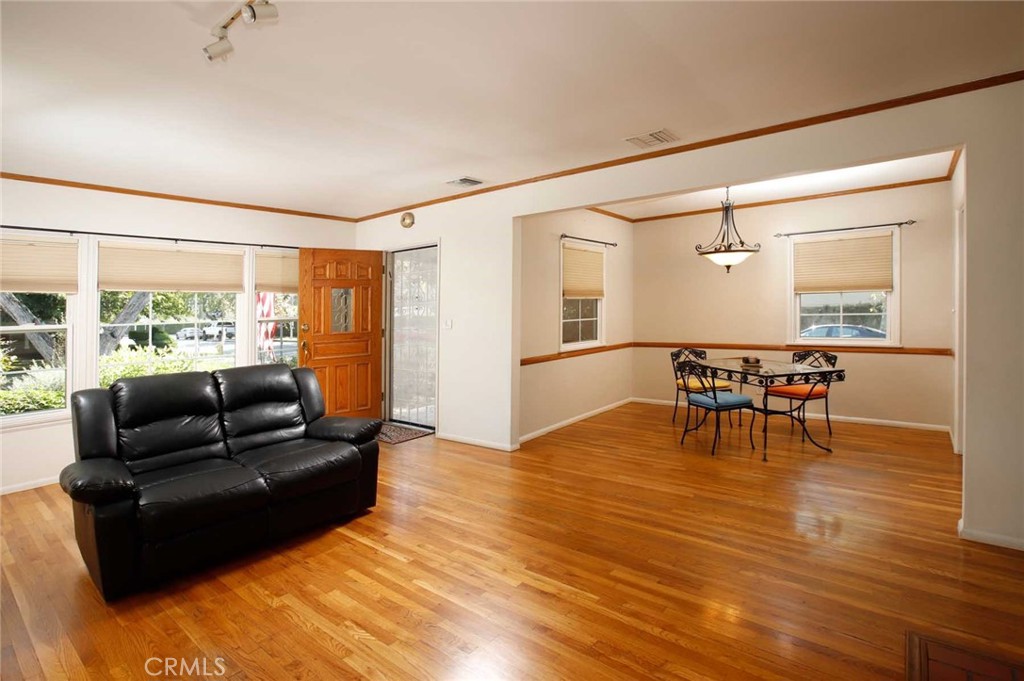 6903 Halbrent Avenue, Van Nuys CA, 9140564100032039939121