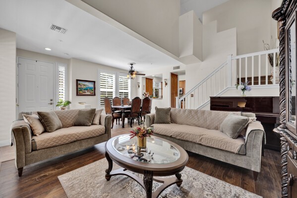 206 Via Vicini Rancho Santa Margarita CA, 9268864089208095746122