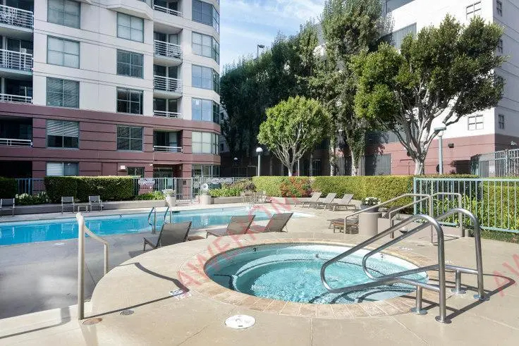 South Beach Marina Apartments 42463659316294145120