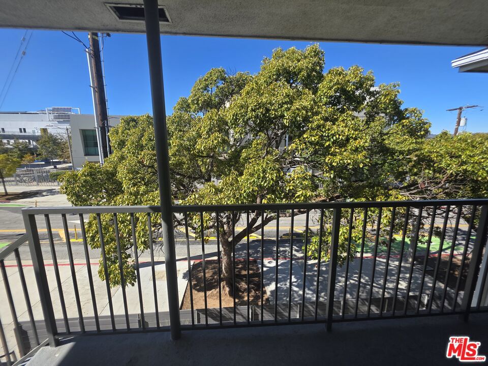 1805 7th Street 4 Santa Monica CA, 9040164086916218627121