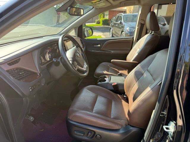 2020 TOYOTA SIENNA63777952817665122