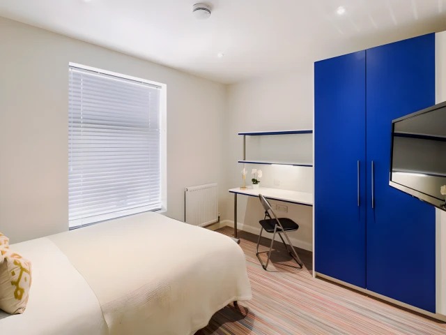 19 Carlton Road