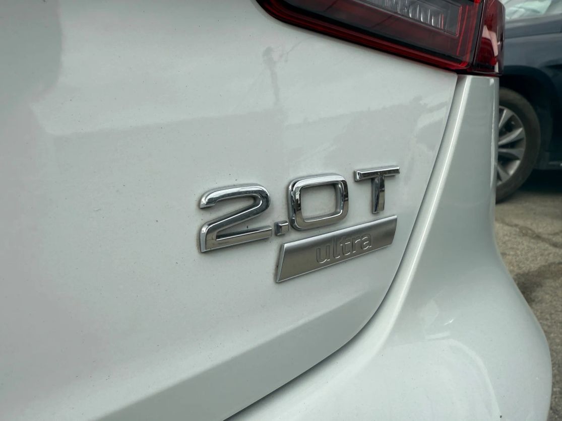 2017 AUDI A464035650545538127