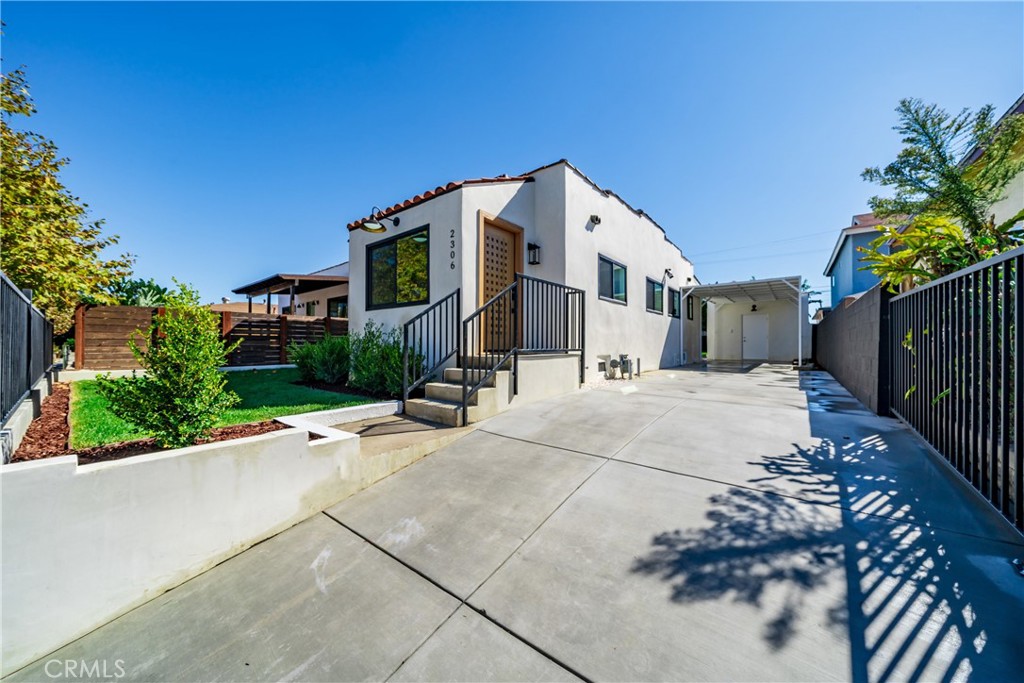 2306 Elmgrove, Los Angeles CA, 9003164107645878531120