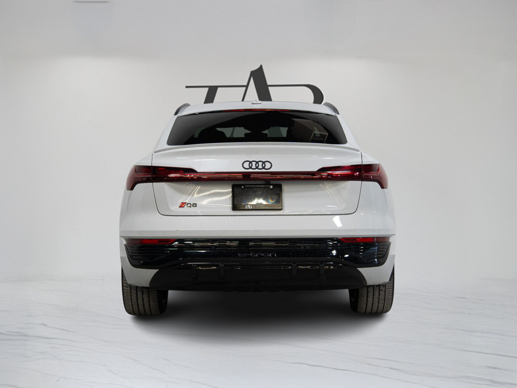 2024 Audi Q8 e-tron S-LINE BLACK OPTICS PANO 21 IN64962147990147124