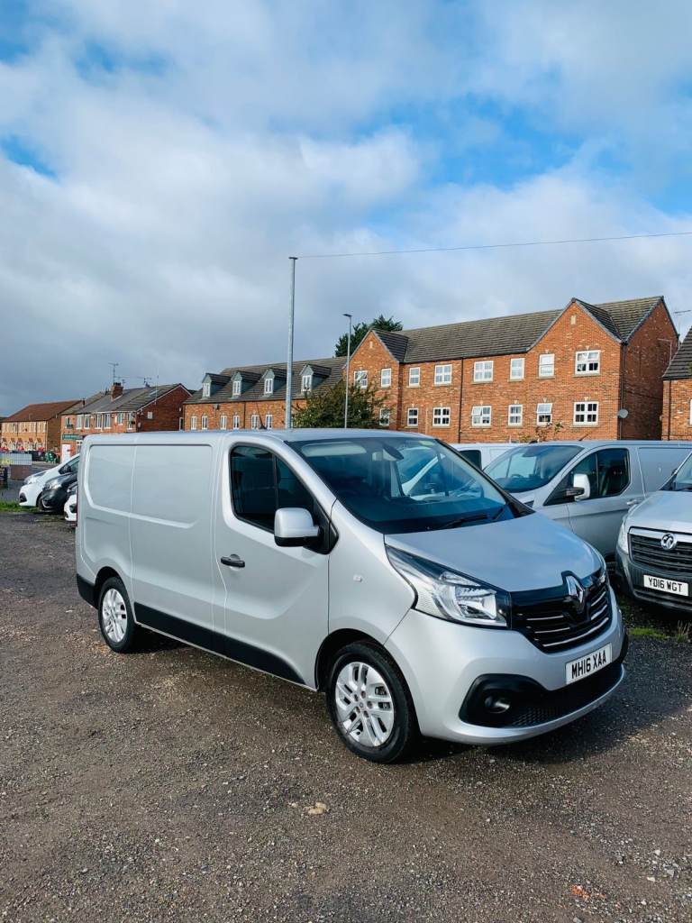 2016 Renault Trafic Sportive Van 1.6 CDTI, 139k miles, New MOT, No VAT