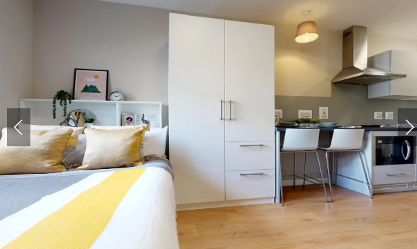 Centro House