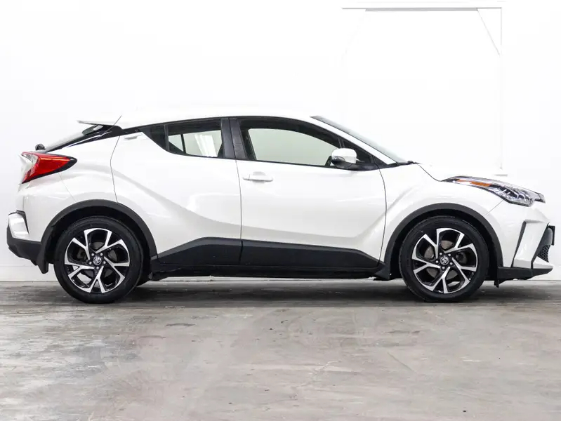 2020 Toyota C-HR64710502921219122