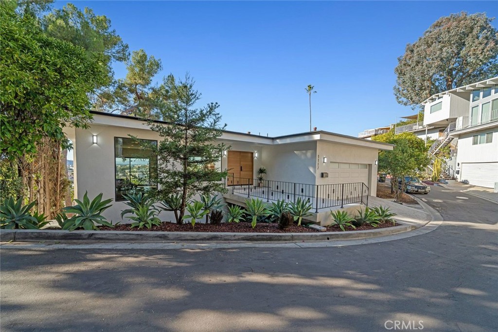 1117 Oberlin Drive, Glendale CA, 9120564098251963139120