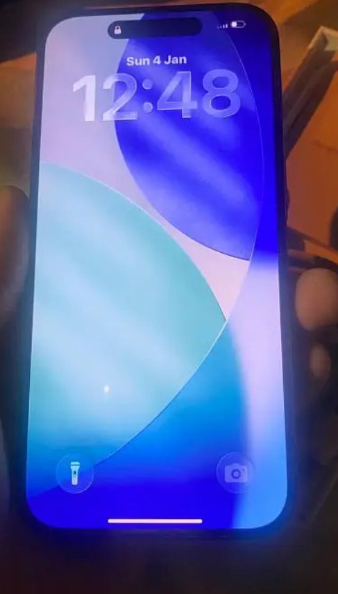 iPhone 15 pro65095262941443121