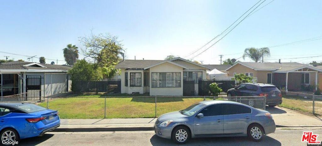 6072 Gifford Avenue, Huntington Park CA, 9025563656865924353120
