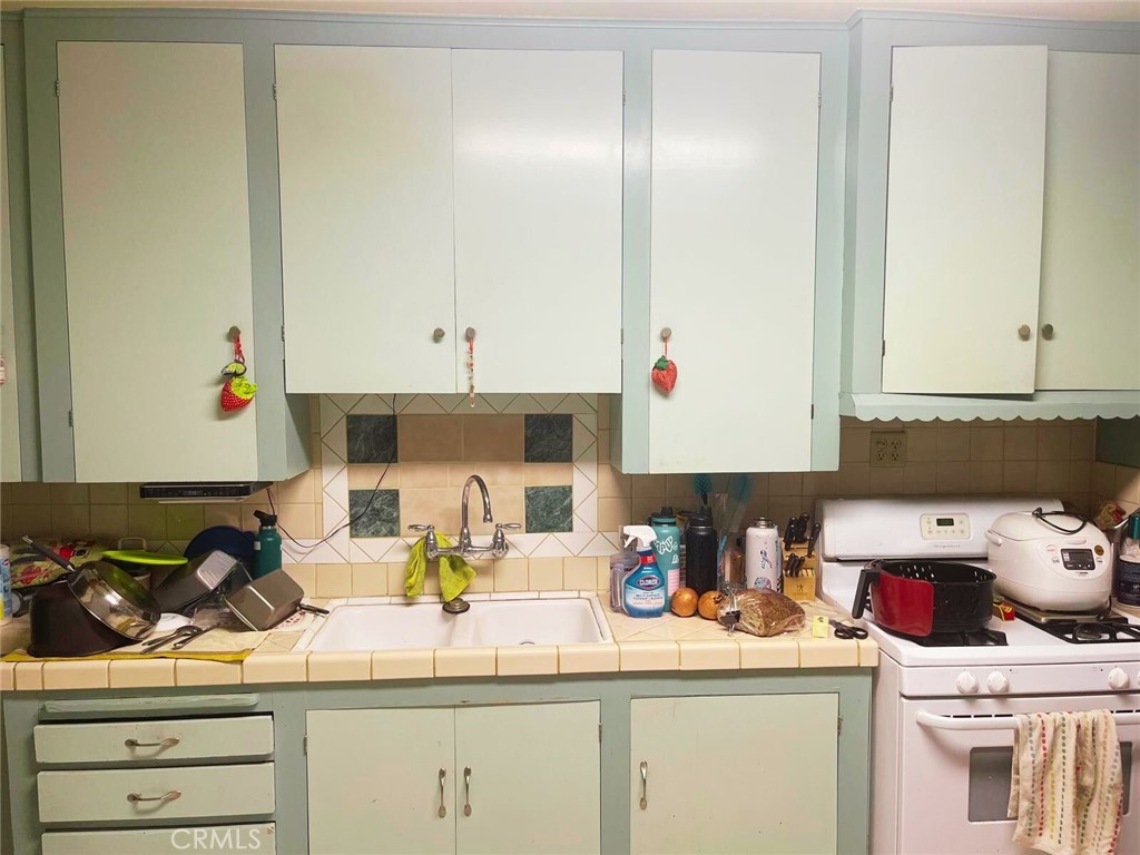 3829 Cherry Avenue, Long Beach CA, 9080763702902221697122