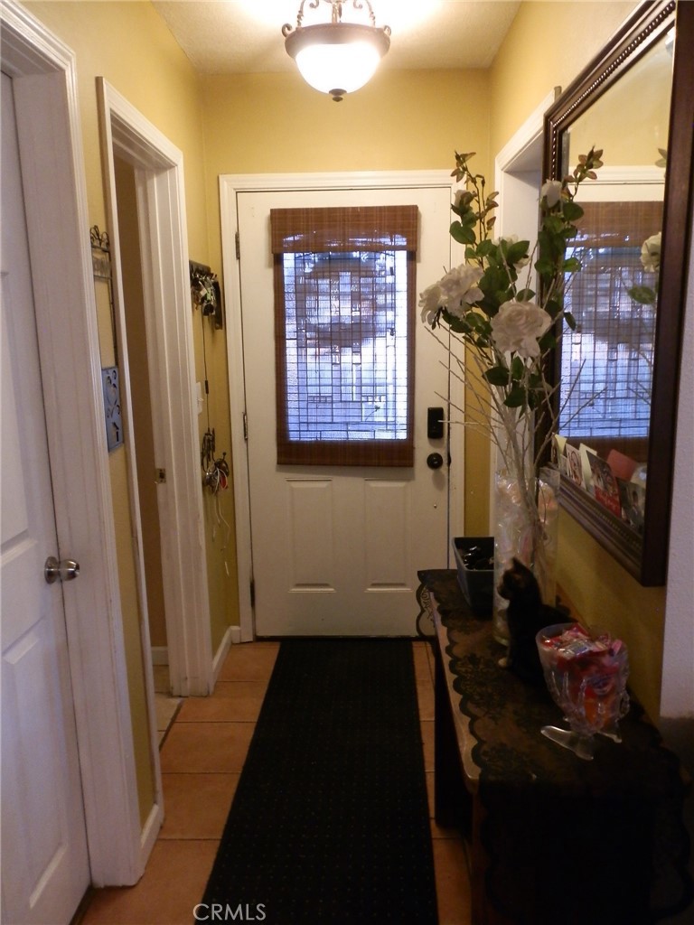 114 S Encina, Rialto CA, 9237664122464735361122