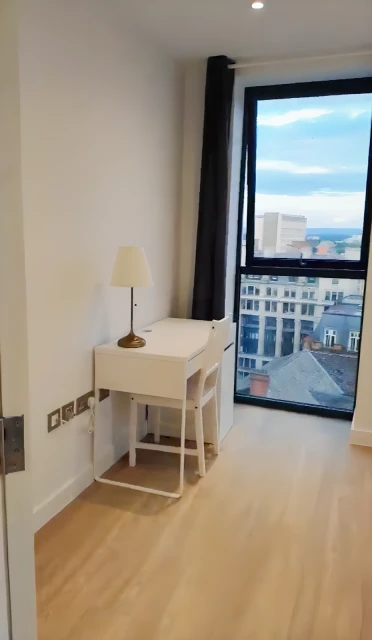 2 Bedrooms 1 bathroom Manchester New Square, Manchester