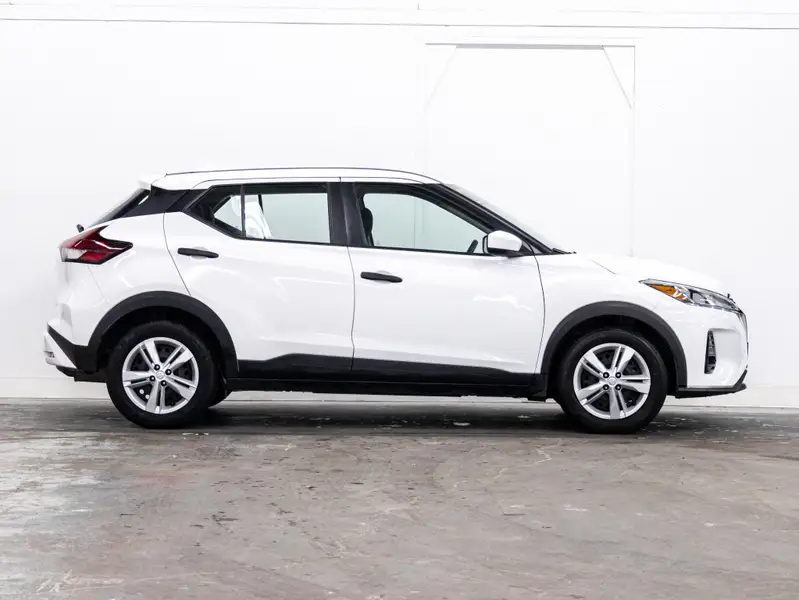 2022 Nissan Kicks64495983865345121