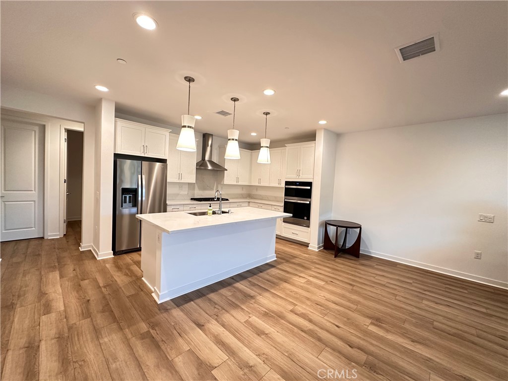 115 Culture Irvine CA, 9261864098417263362122