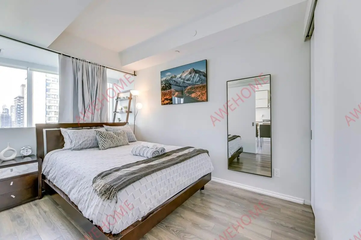 Massey in Downtown Toronto63746508180225120