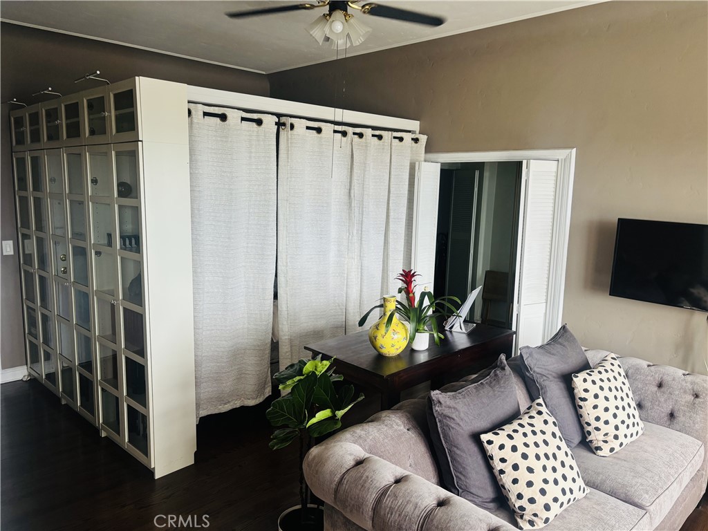800 E Ocean Boulevard 1404, Long Beach CA, 9080263822555411075120