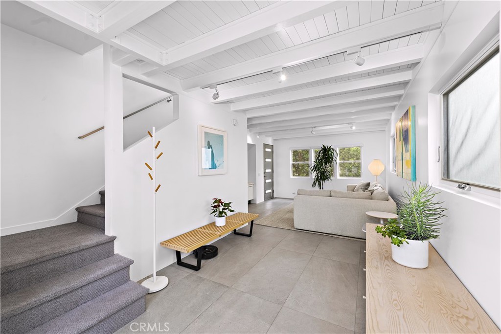241 Fairview Street Laguna Beach CA, 9265164134221926019120