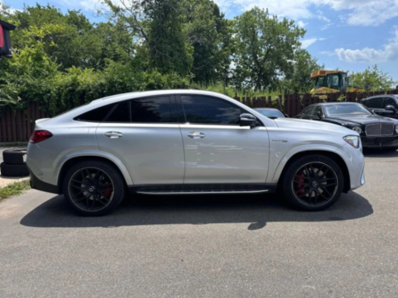 Mercedes-Benz Mercedes-AMG GLE Coupé GLE 63 S 4D de uso previo 202163282049617667121