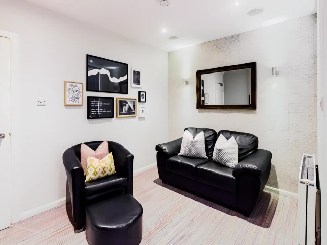 6 Cauldon Road
