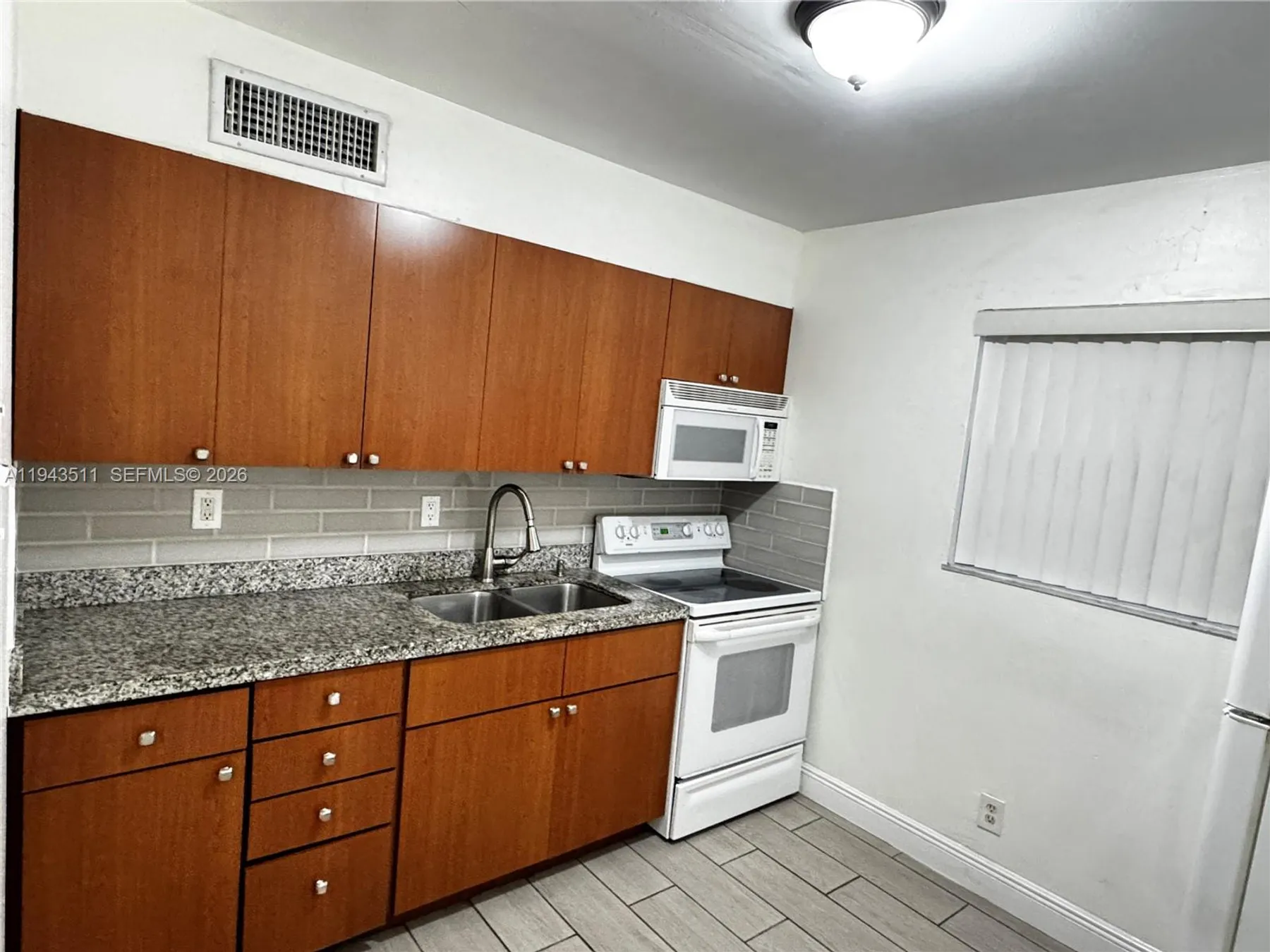 30 SE 4th Ave, 110