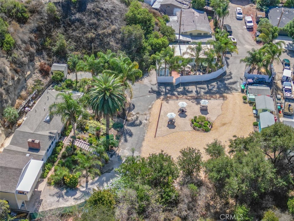 $3,200/month 21421 Stan's Lane Laguna Beach CA, 9265164086646469506122