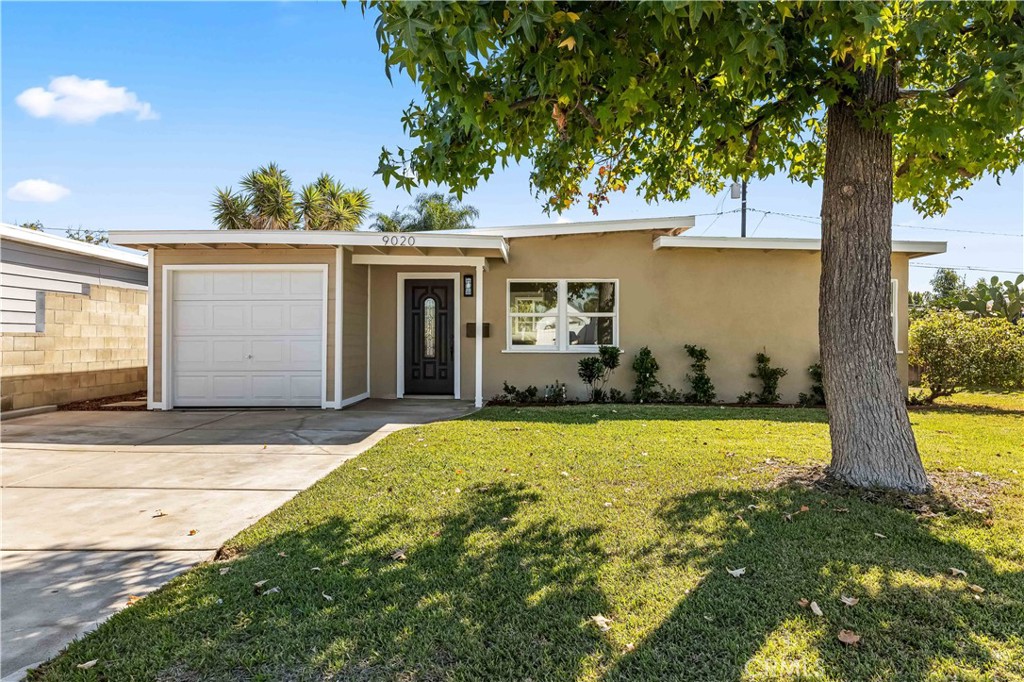 9020 Bright Ave Whittier CA, 9060264143067896450120