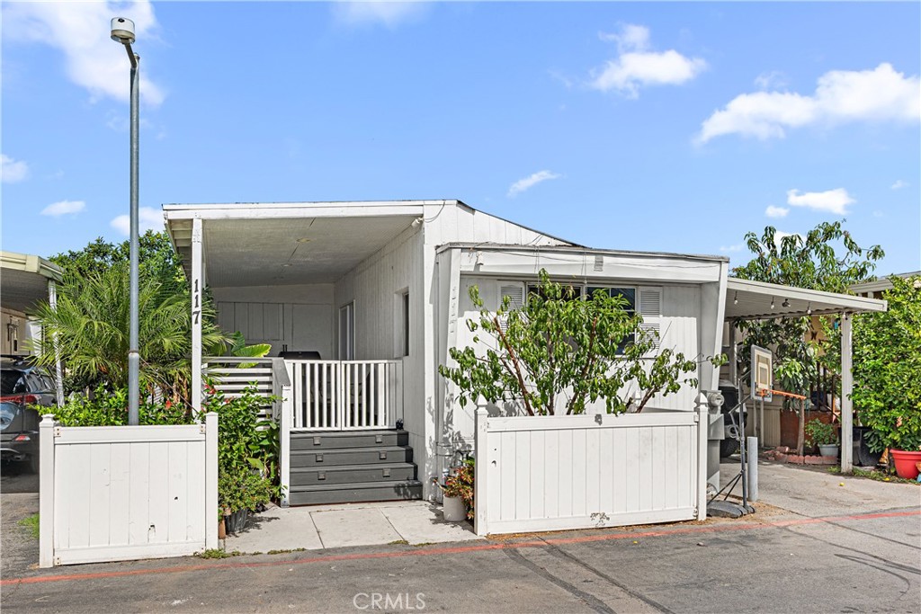 760 E 9TH 117 San Bernardino CA, 9241064101649021059121