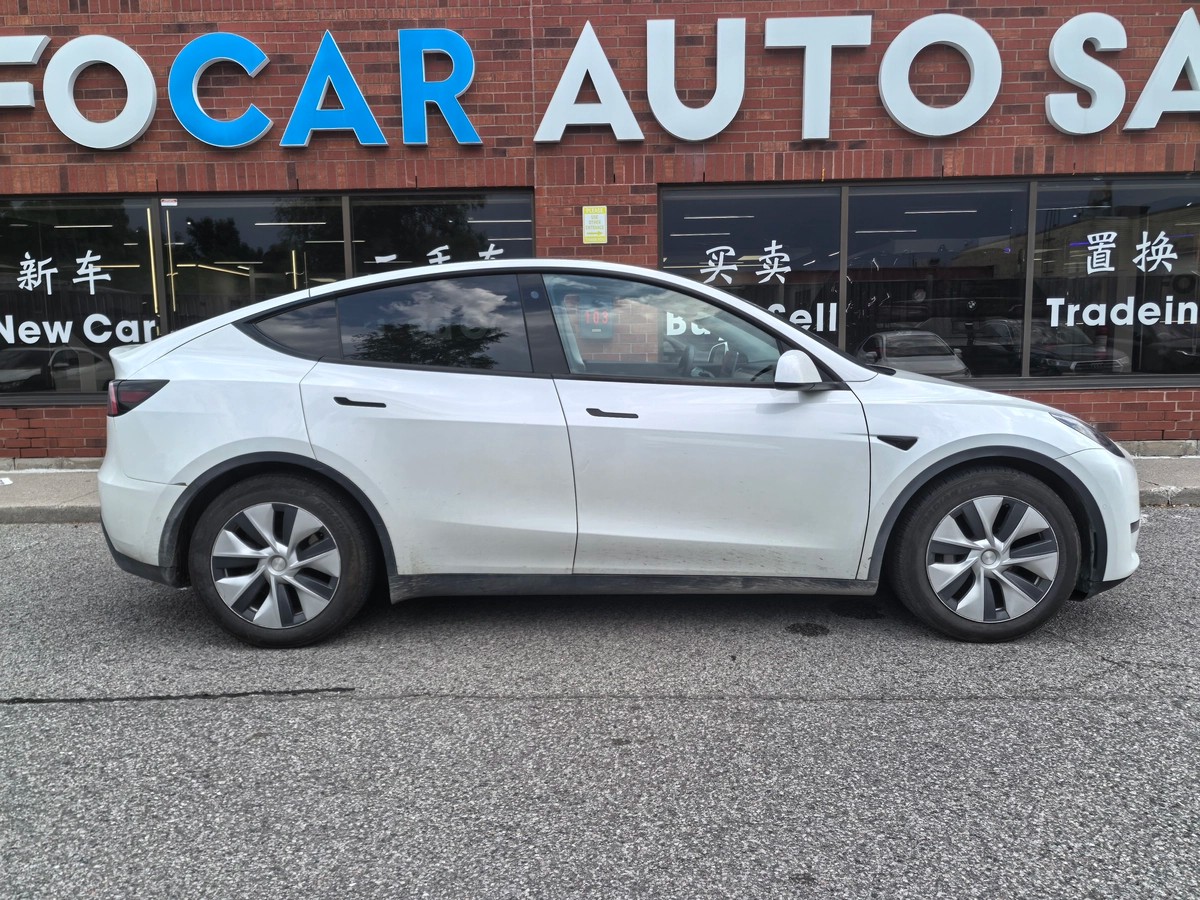 ﻿2021﻿ ﻿Tesla﻿ ﻿Model Y﻿ ﻿Long Range64147277166465122